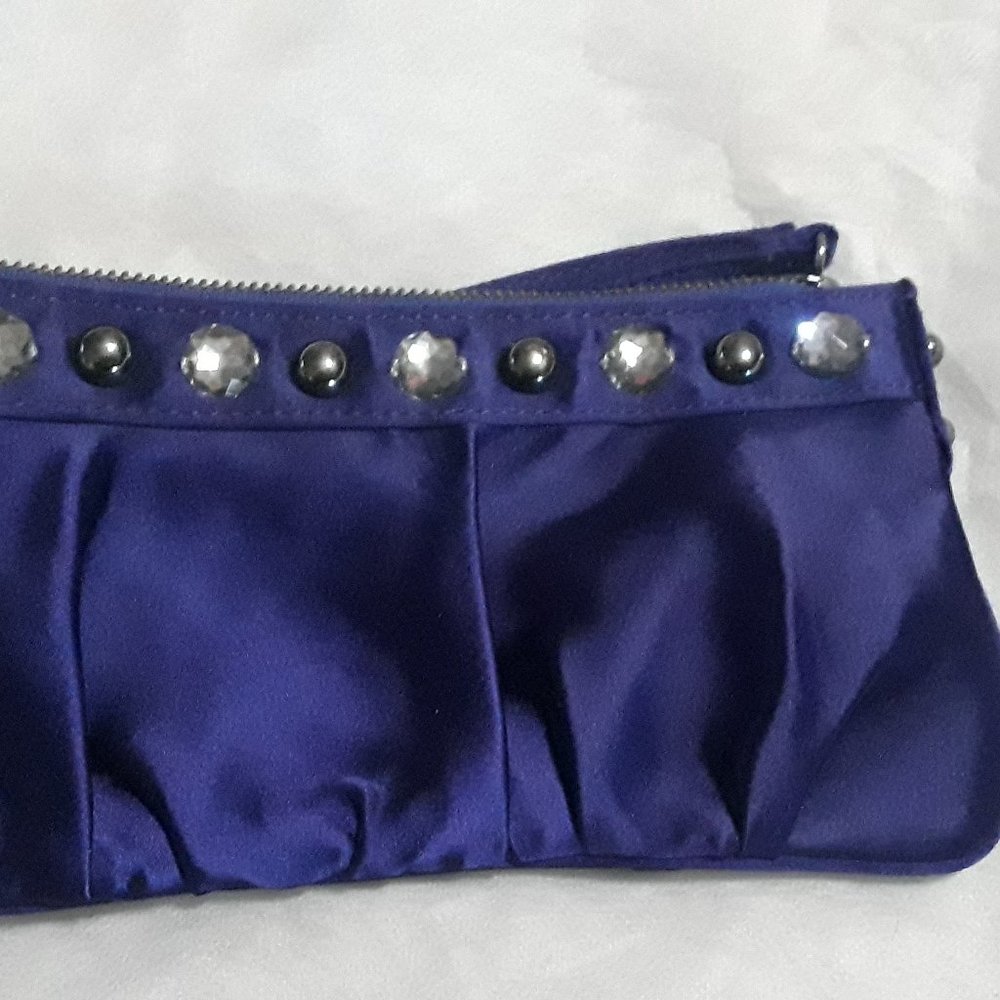 🌶2 for 12🌶Express Purple studded clutch